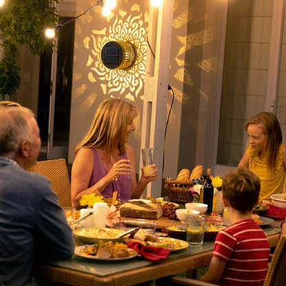 Lumiéra™ | Solar Mandala Tuinlamp met Magisch Lichteffect